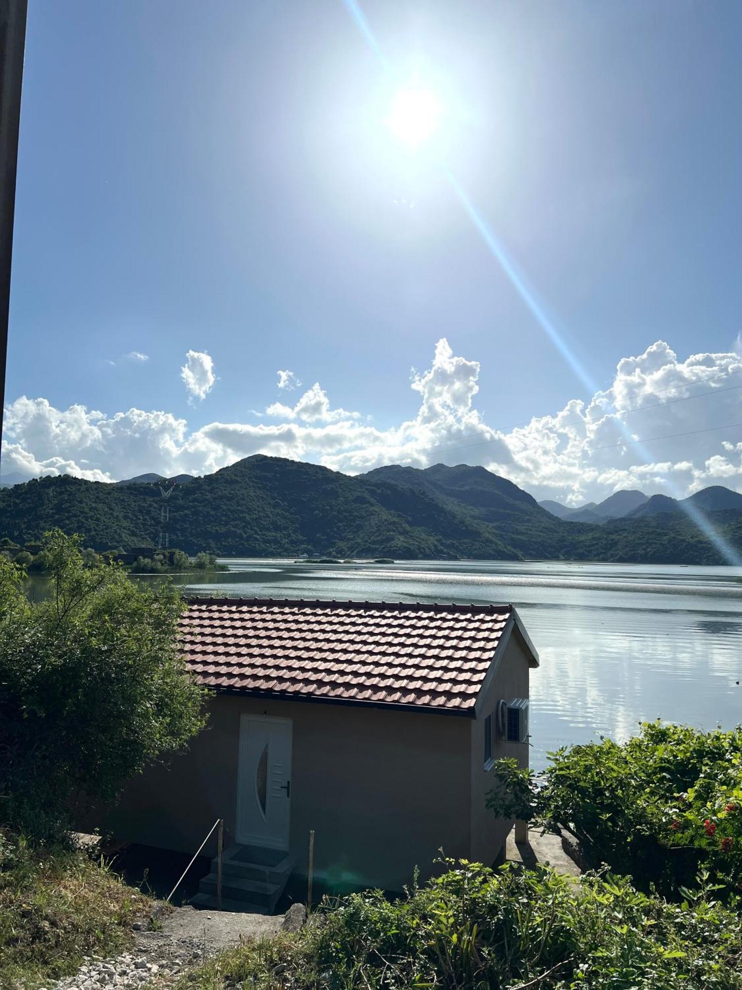 Apartment Lakeside Harmony